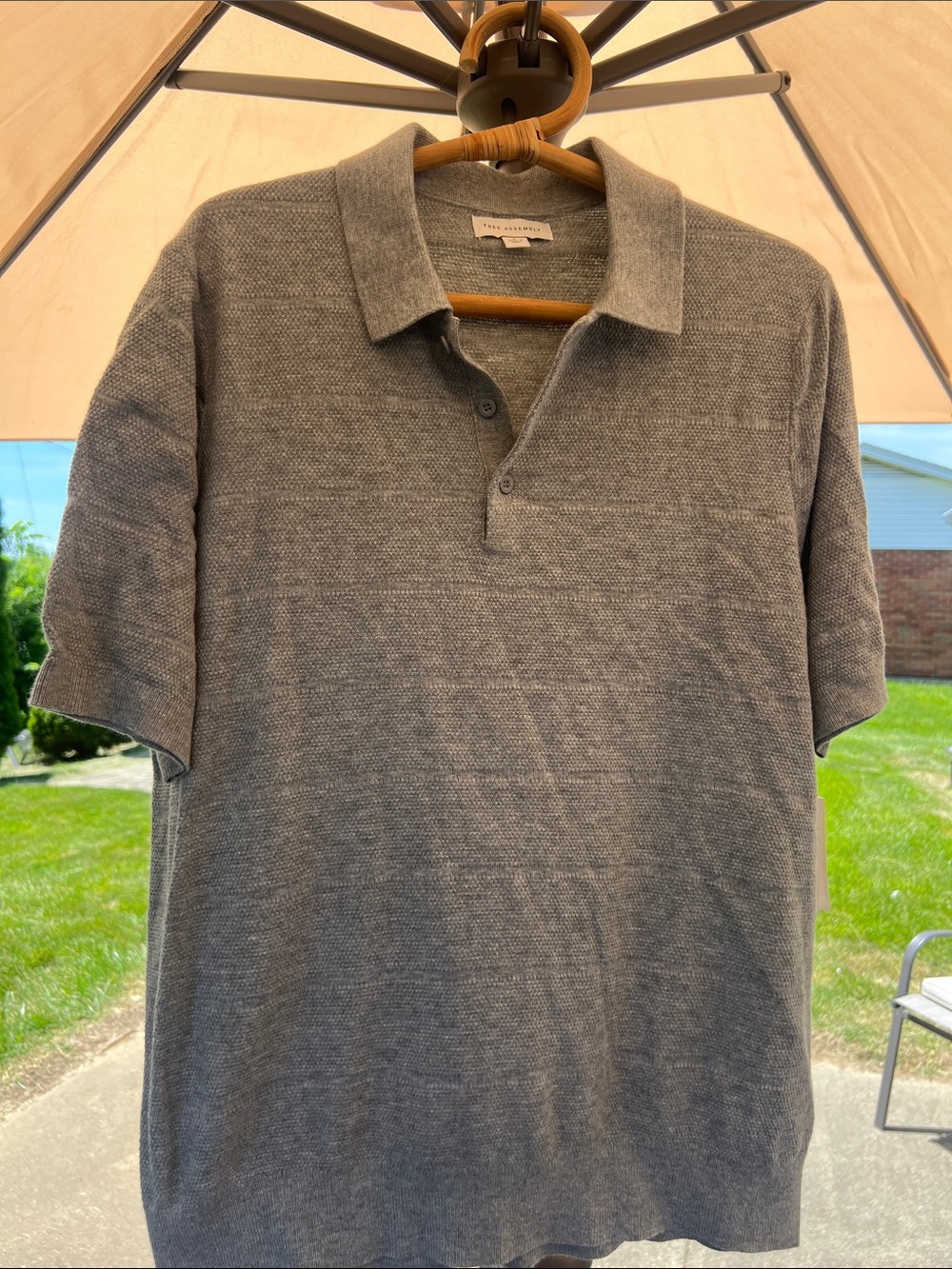 Men's Heather Gray Short-Sleeve Polo sweater
